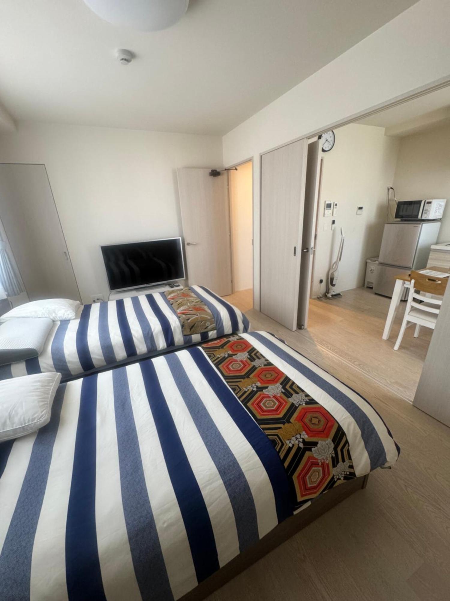 Shin-Imamiya Grand F Aparthotel Osaka Bagian luar foto