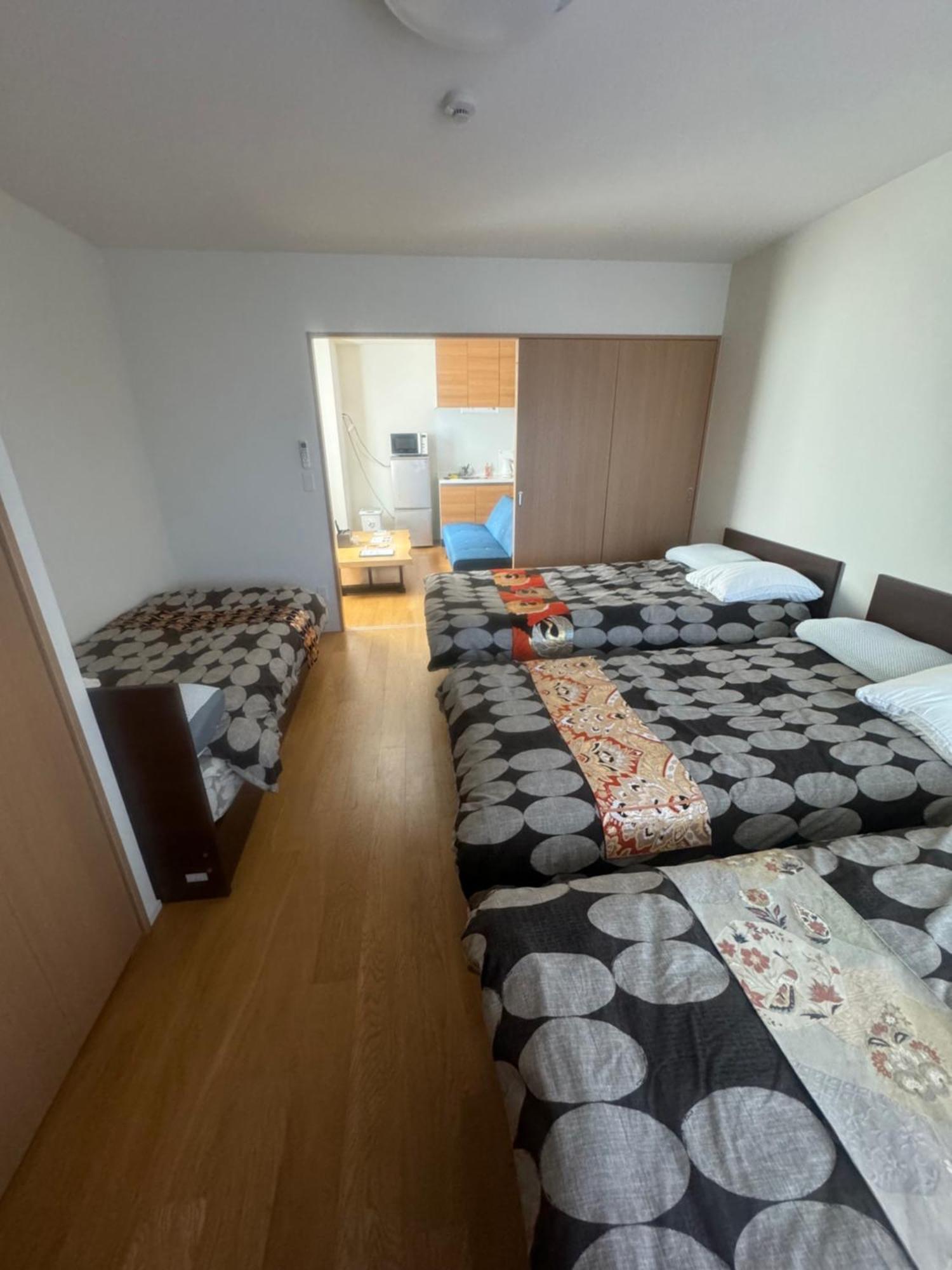 Shin-Imamiya Grand F Aparthotel Osaka Bagian luar foto