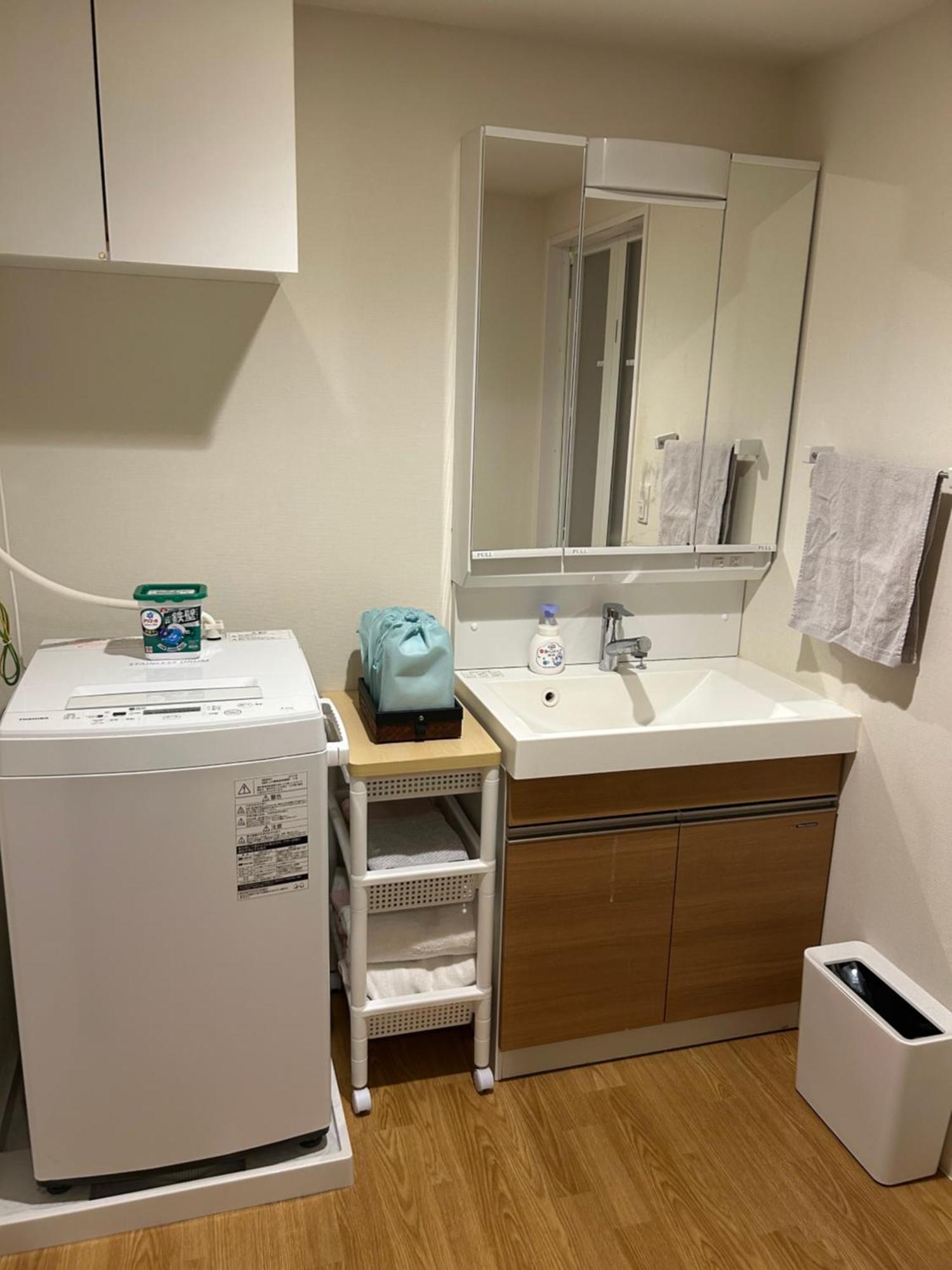 Shin-Imamiya Grand F Aparthotel Osaka Bagian luar foto